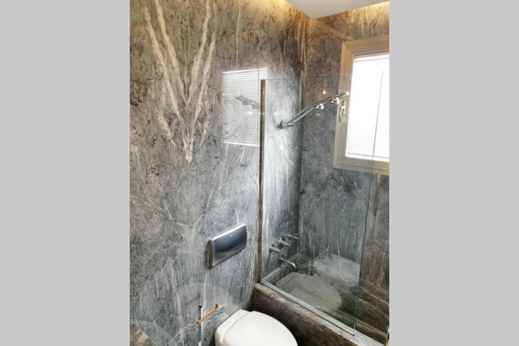 Atico Singular En El Centro Historico. Apartman Jaén Kültér fotó